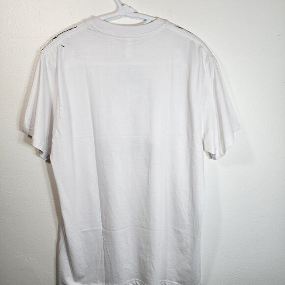 White t-shirt, one of a kind - Picture 7 of 8